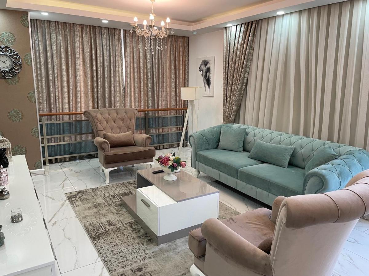 Ferienwohnung Elegant 2+1 Flat In The Heart Of Kyrenia + Wifi Exterior foto