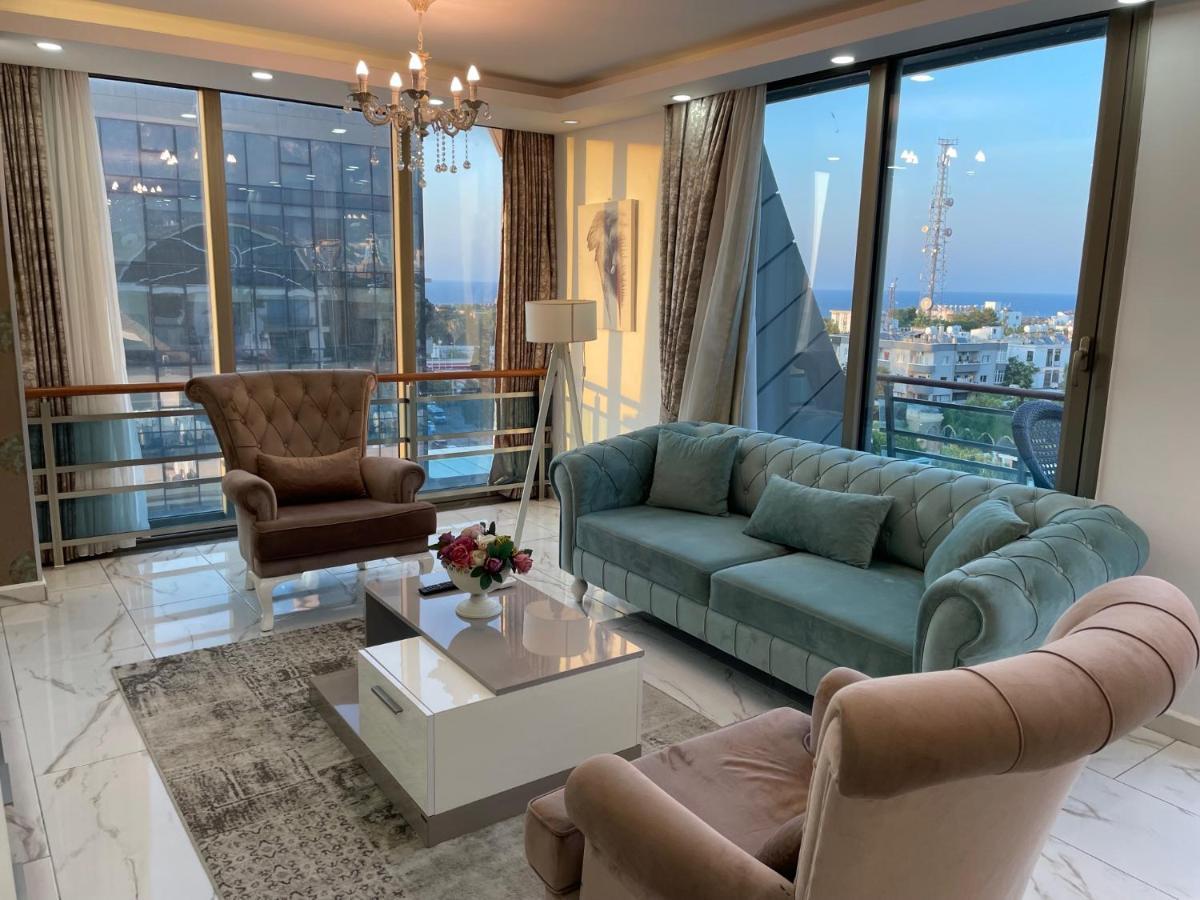 Ferienwohnung Elegant 2+1 Flat In The Heart Of Kyrenia + Wifi Exterior foto