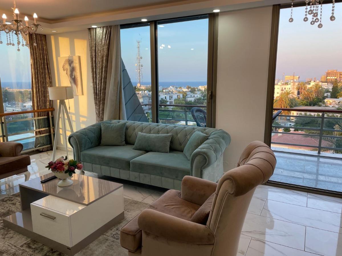 Ferienwohnung Elegant 2+1 Flat In The Heart Of Kyrenia + Wifi Exterior foto
