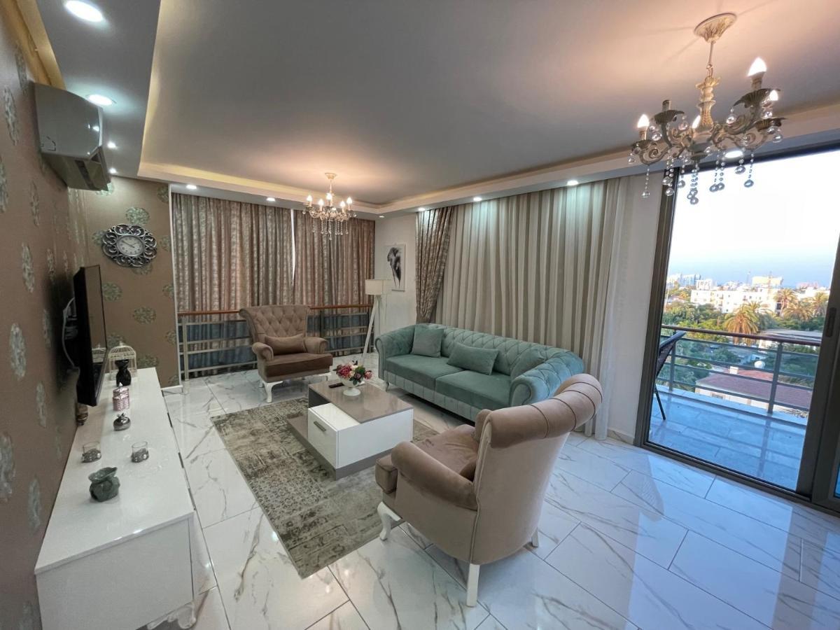 Ferienwohnung Elegant 2+1 Flat In The Heart Of Kyrenia + Wifi Exterior foto
