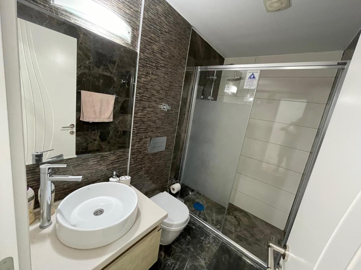 Ferienwohnung Elegant 2+1 Flat In The Heart Of Kyrenia + Wifi Exterior foto