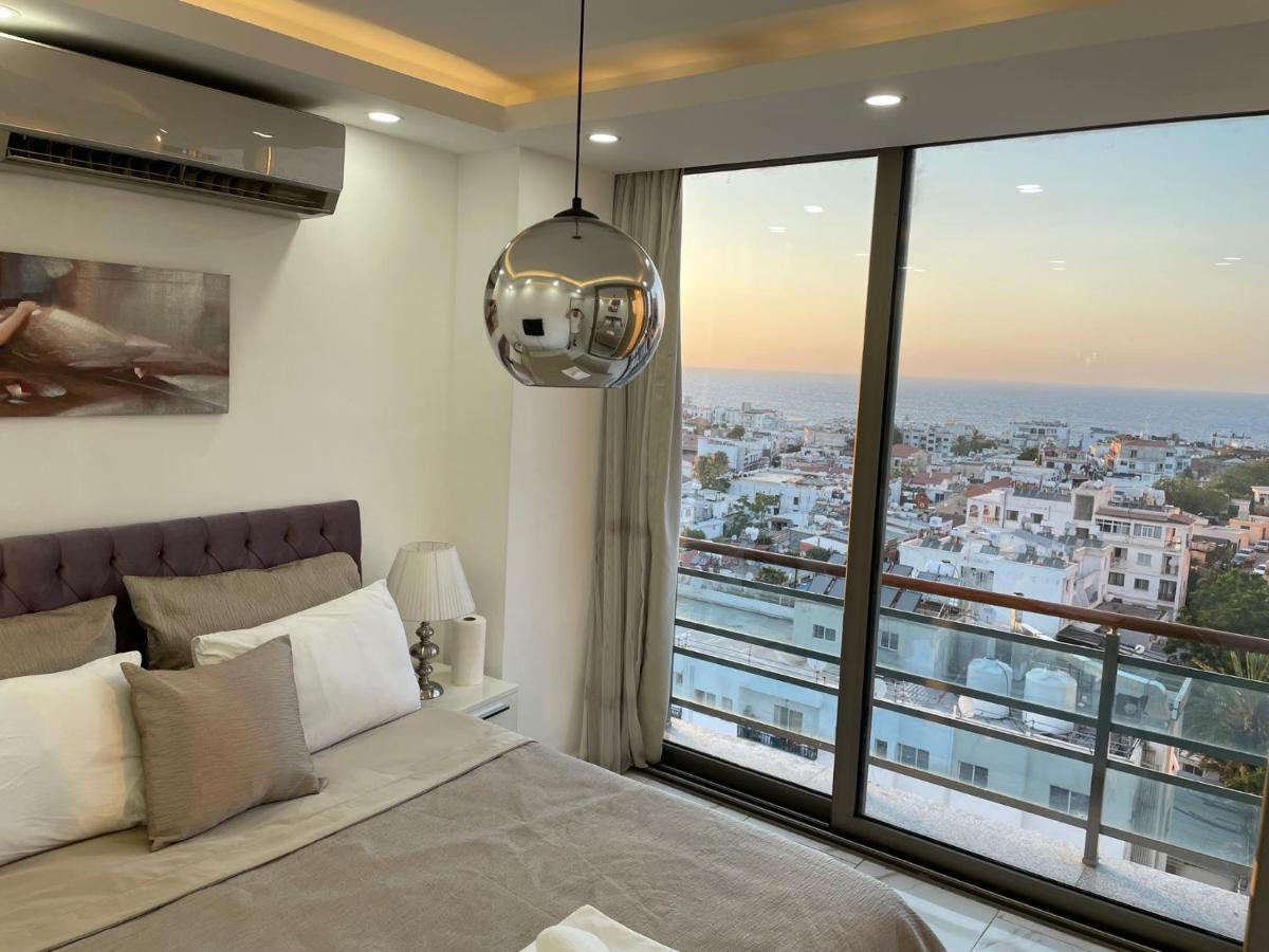 Ferienwohnung Elegant 2+1 Flat In The Heart Of Kyrenia + Wifi Exterior foto